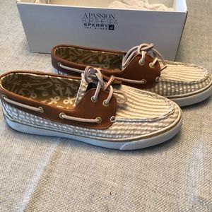 Sperry top sider sand seersucker size 8 boat shoe
